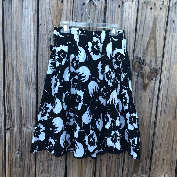 Piazza Sempione floral skirt - Picture 5 of 6